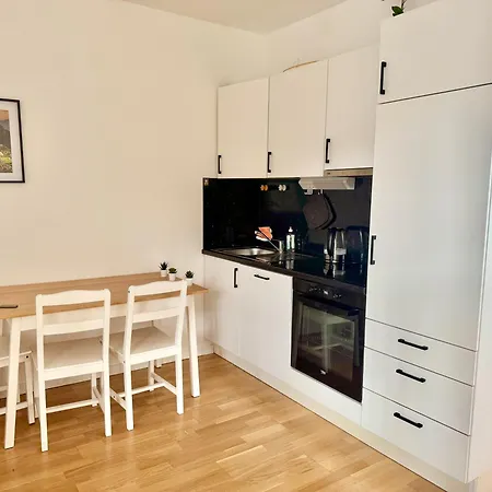 아파트 Stylish Near Vienna *