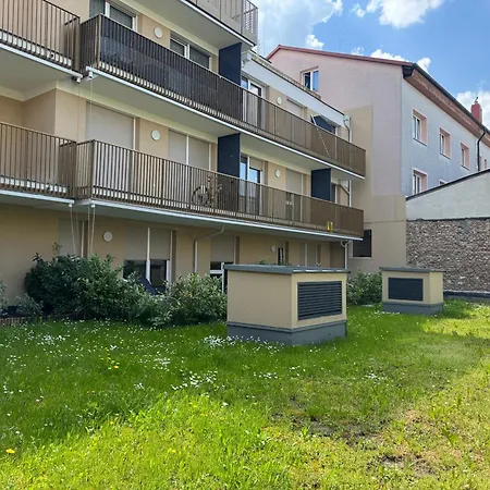 Stylish Near Vienna Apartman *